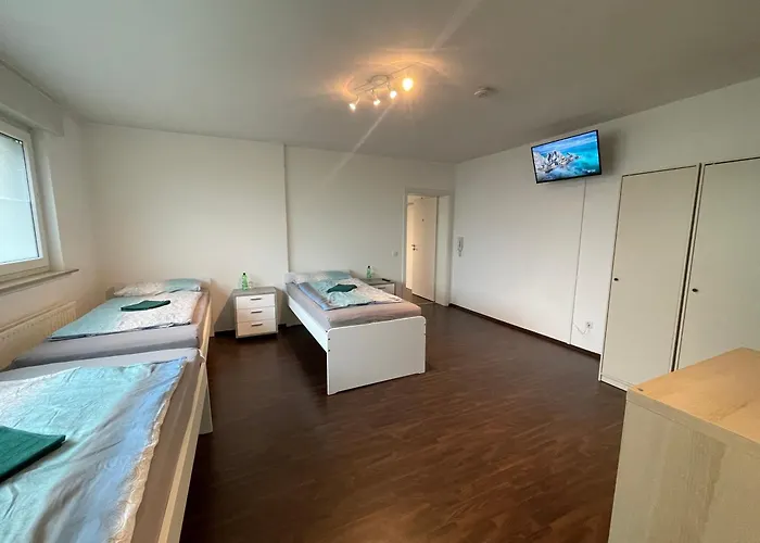 Moderne Monteurswohnung Nahe Der Autobahn